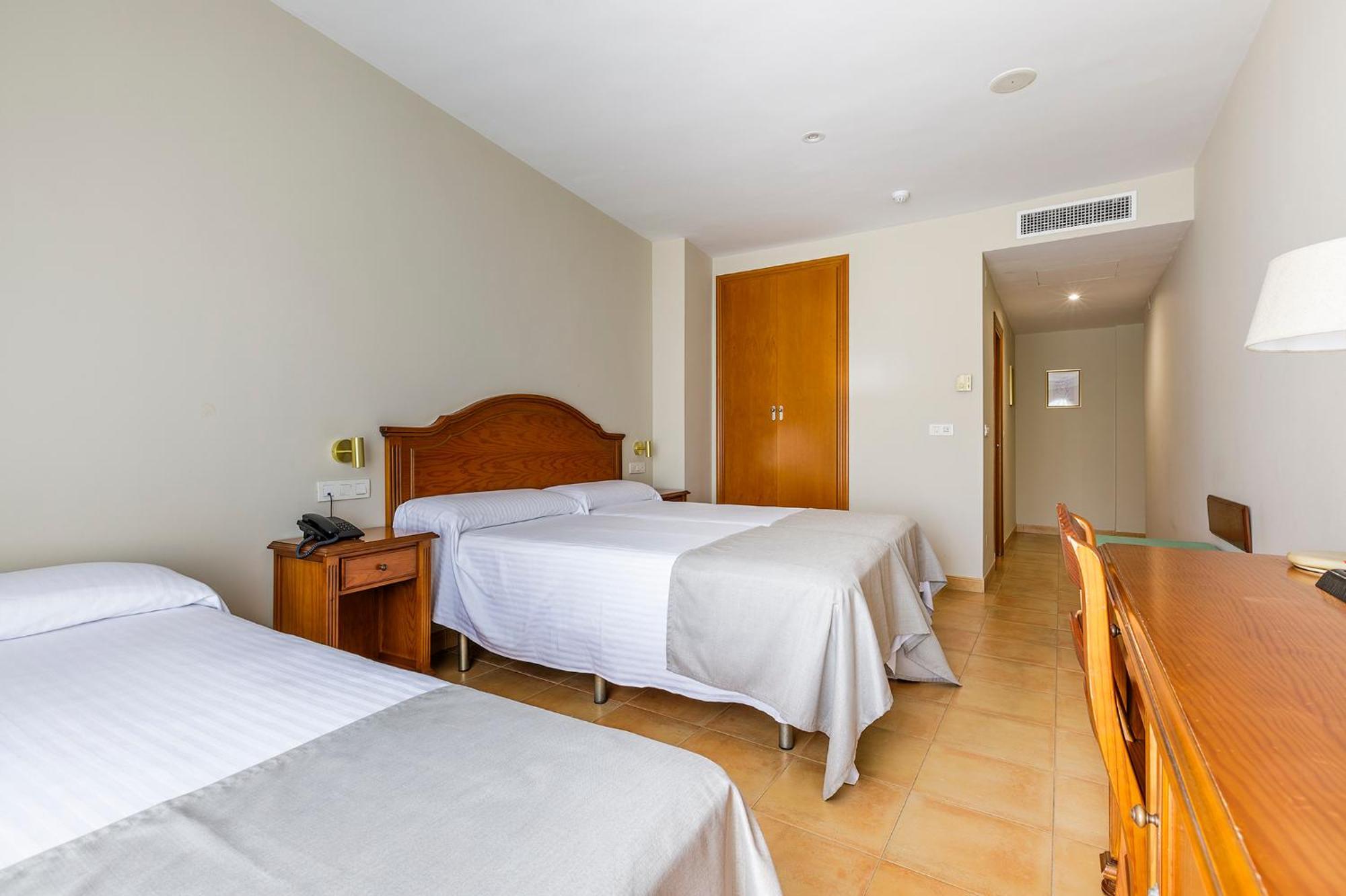 Hotel Almijara - Mares La Herradura  Esterno foto